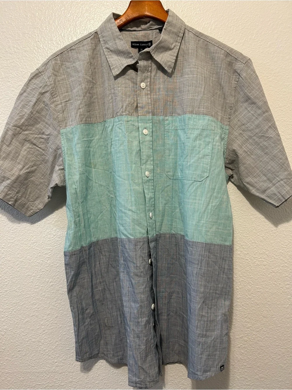 Ocean Current Men’s Short-Sleeve Colorblock Button-Up - Seafoam & Gray